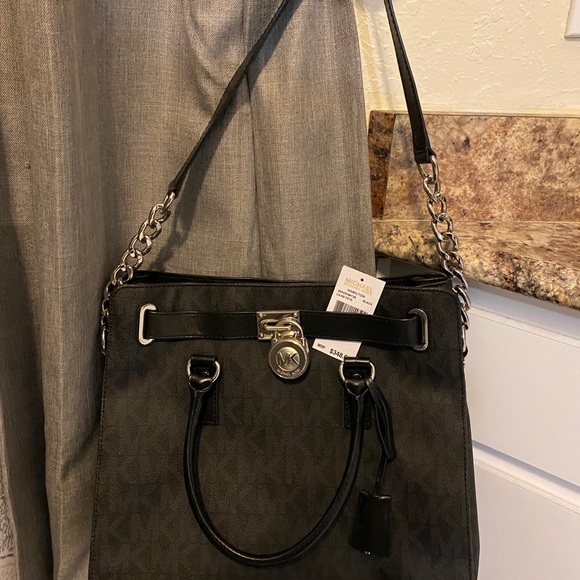 Michael Kors Black Hamilton Tote - Picture 2 of 11